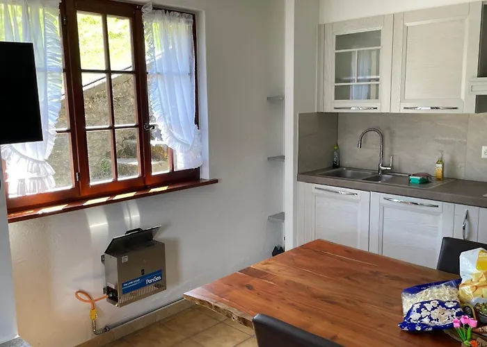 Rustico Ai Monti 아파트 Cadenazzo