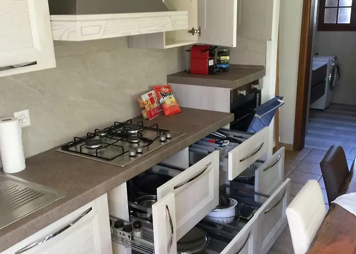 Rustico Ai Monti 아파트 *